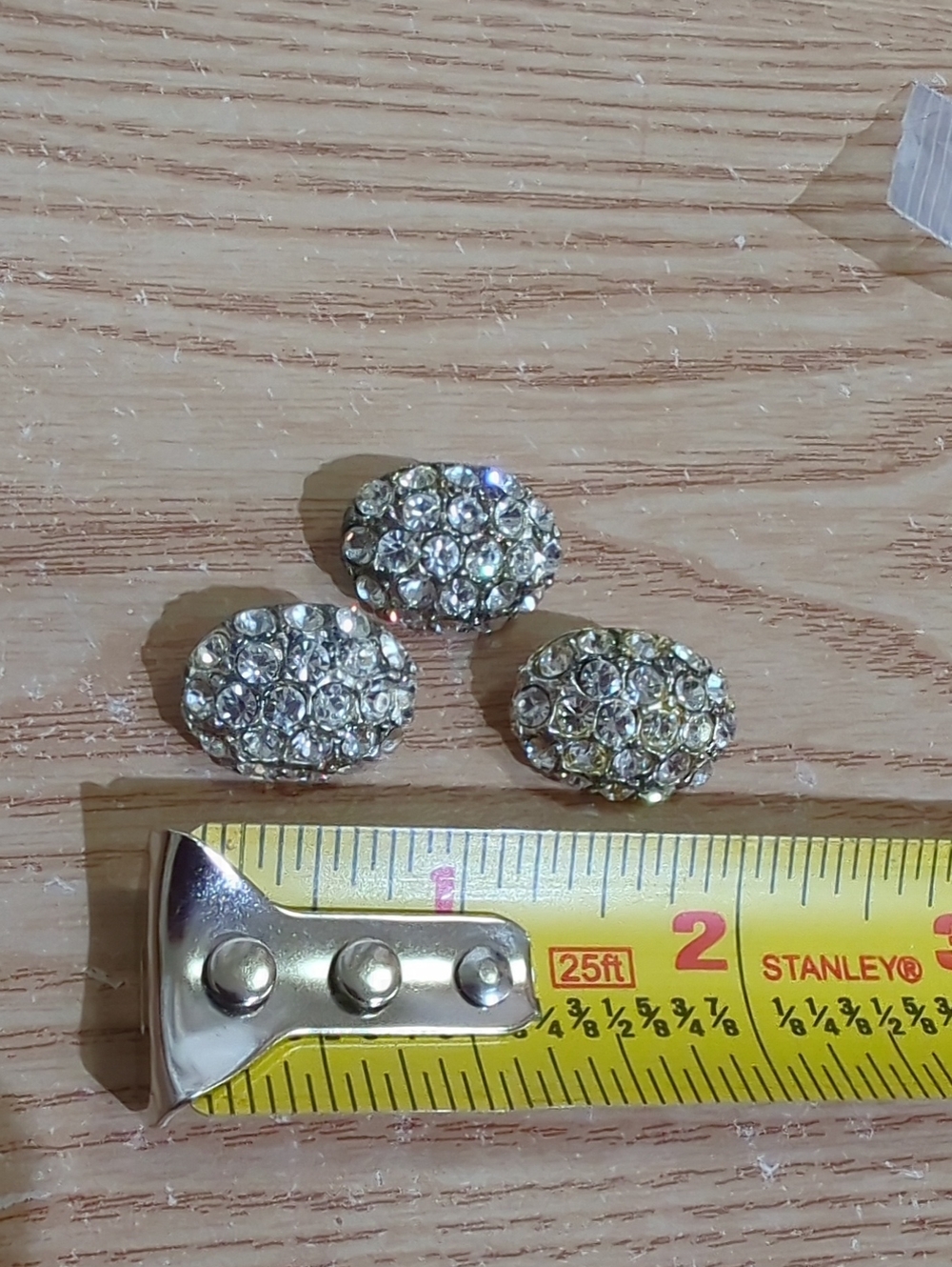 Rhinestone Oval Buttons - Sparkling Clear/Cream